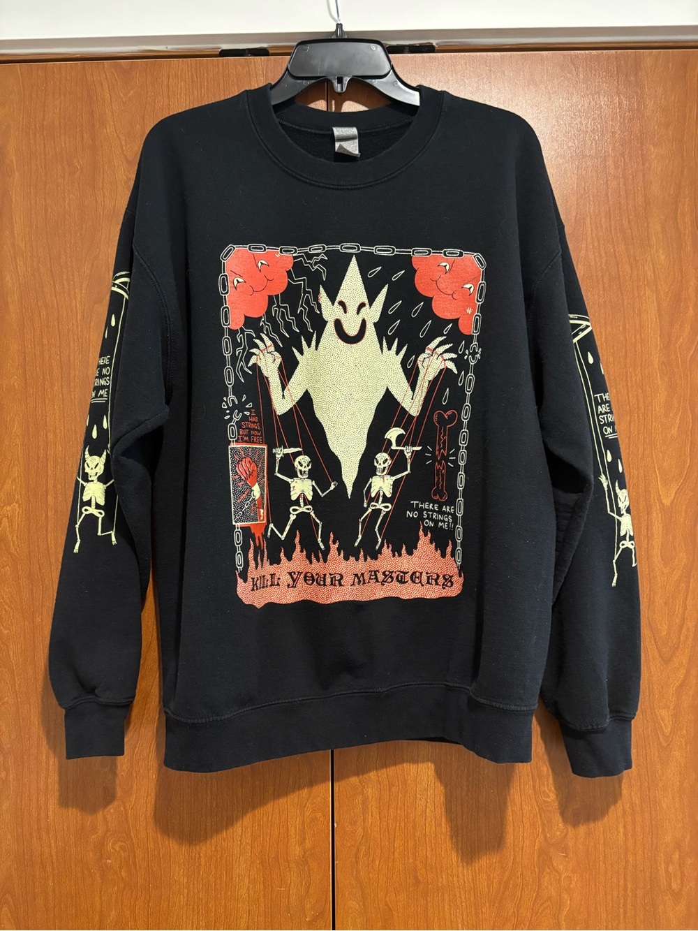 Wizard of Barge crew neck distressed graphic sweatshirt